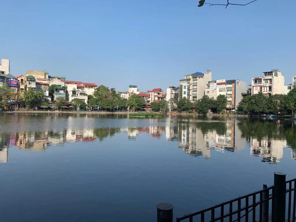 Lakeside House Hanoi