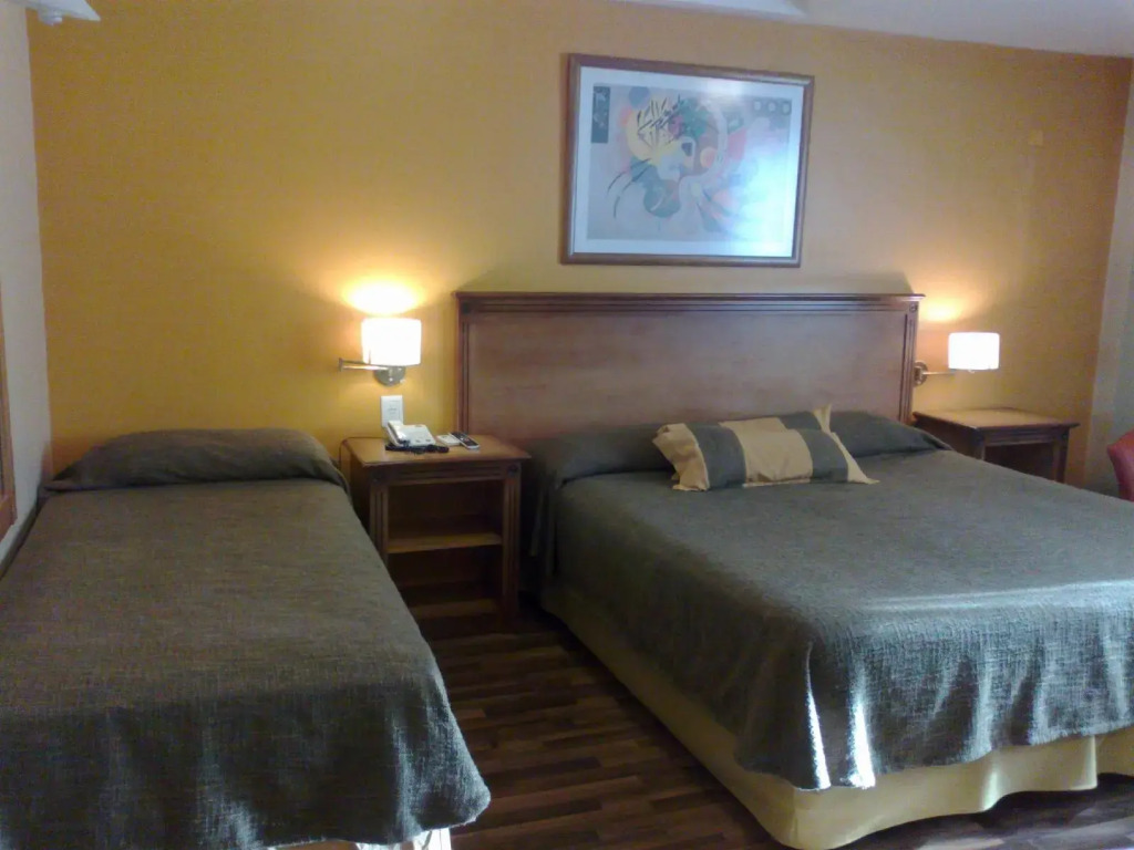 Tritone Hotel