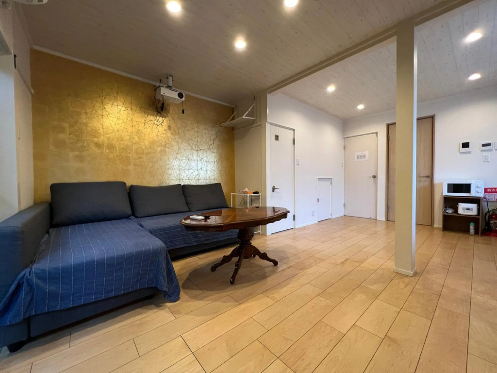 【maple season】Inari/3floors house/near to railway