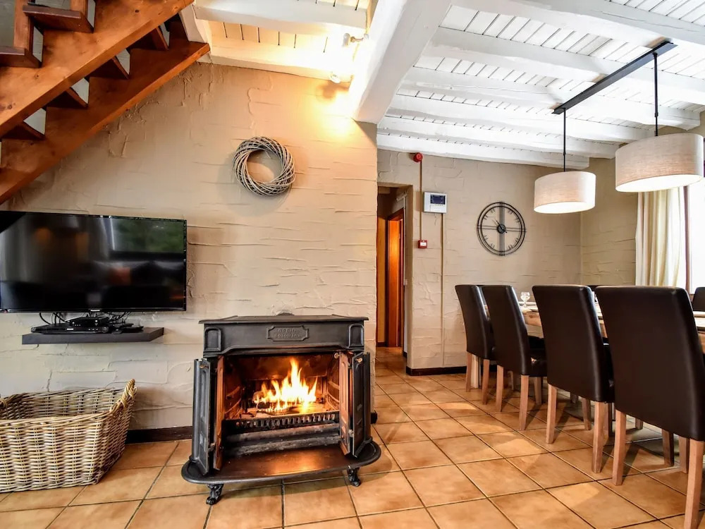 Cozy Holiday Home in Mont Liege with Garden
