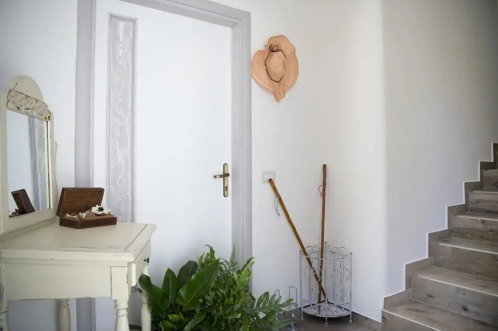 Apartment With one Bedroom in Pianillo, With Furnished Terrace and Wifi - Near the Beach
