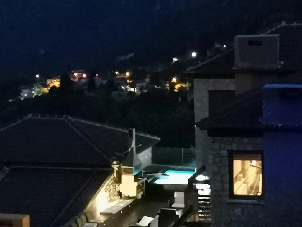 Mountain stone villa, sea & mountain view at 1150m