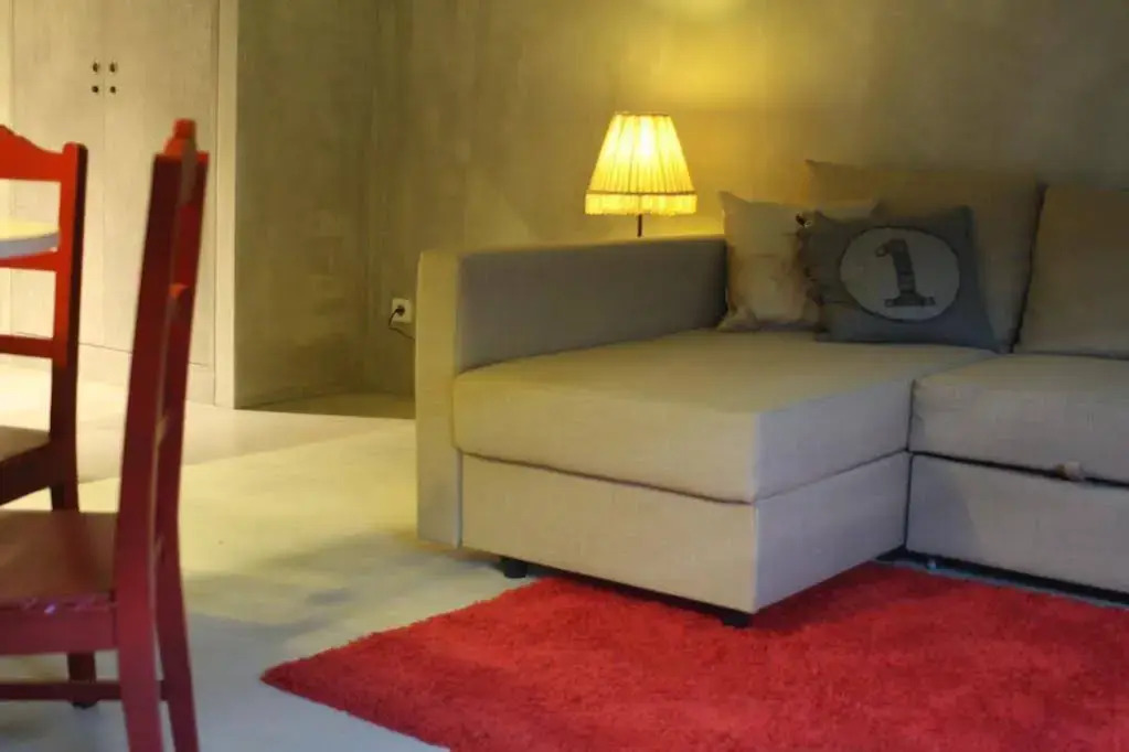 N1 Hostel Apartments and Suites