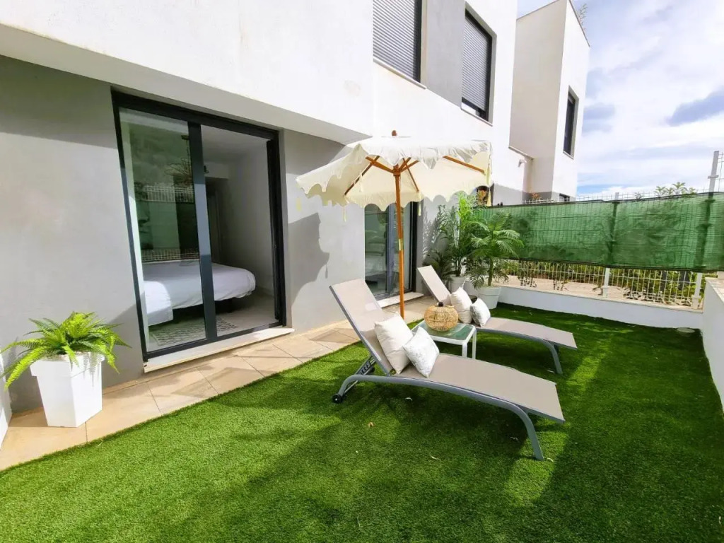 Sea & Village luxury appartment in the marina