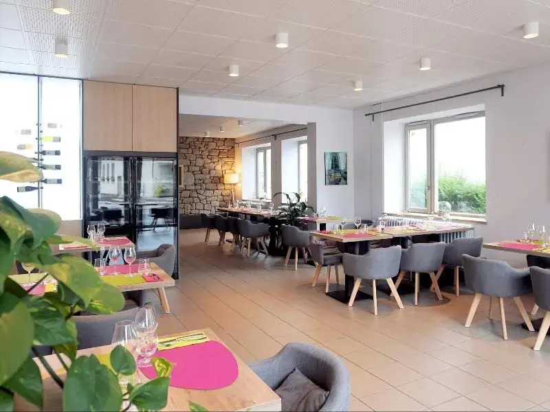 Logis Hôtel Le Confluent