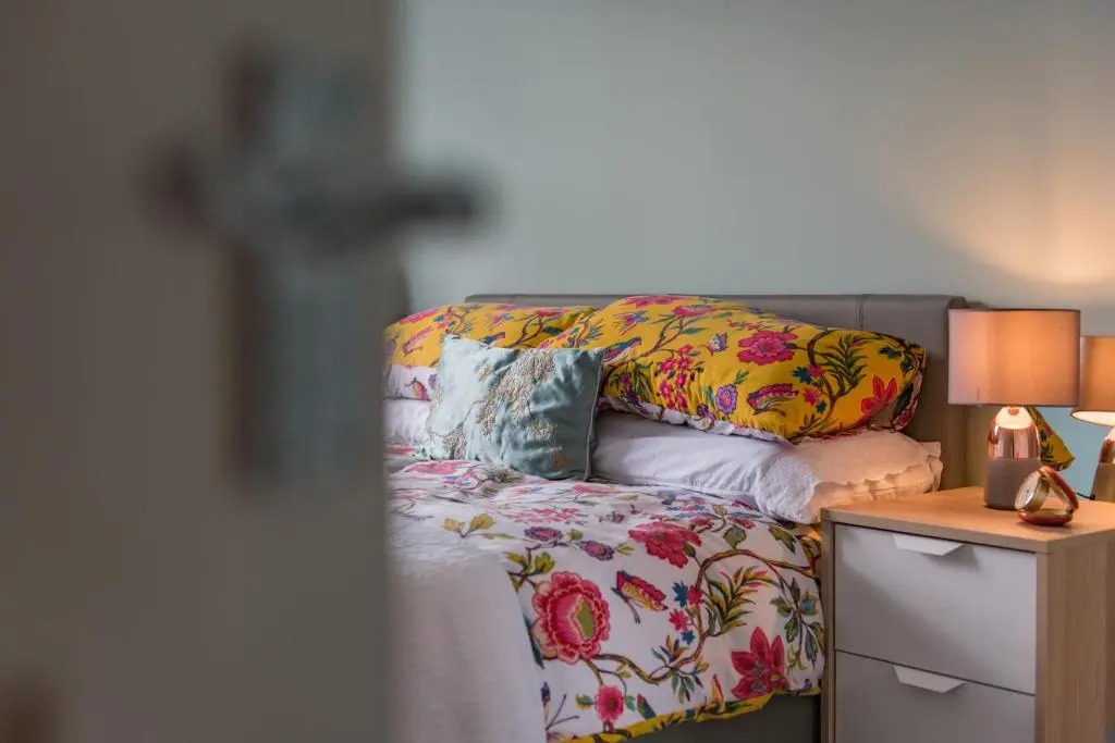 Blackhorse Loft - spacious apartment by the sea