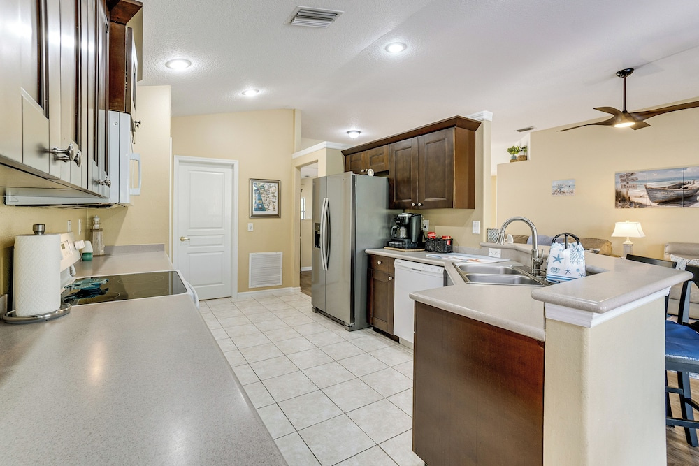 Quiet Golfer's Home 9 Mi to Beaches & Dtwn Venice!