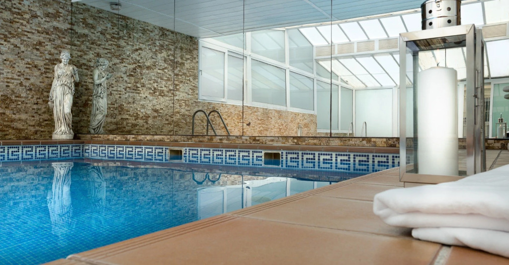 Hotel Izán Cavanna