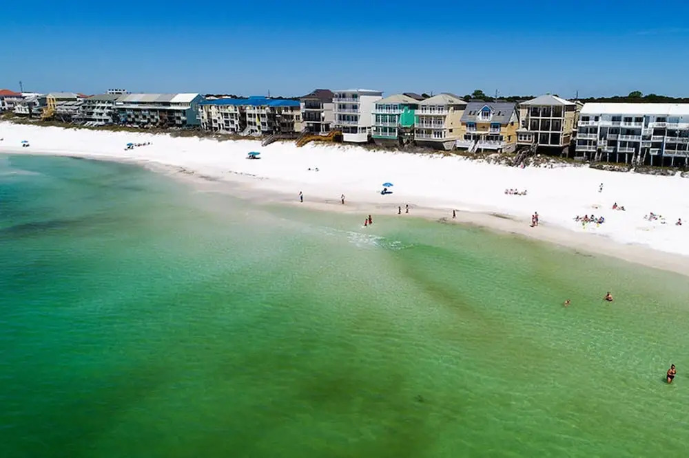 Las Olas by Five Star Properties