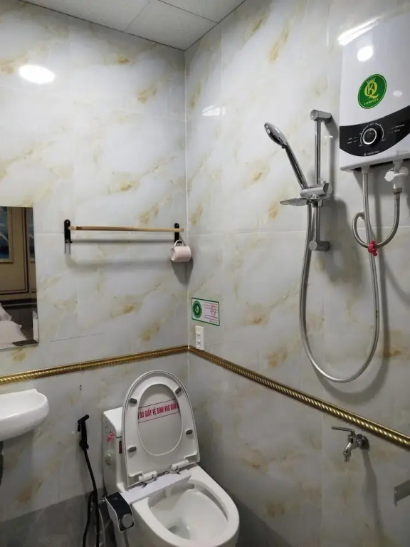 KQ Hostel