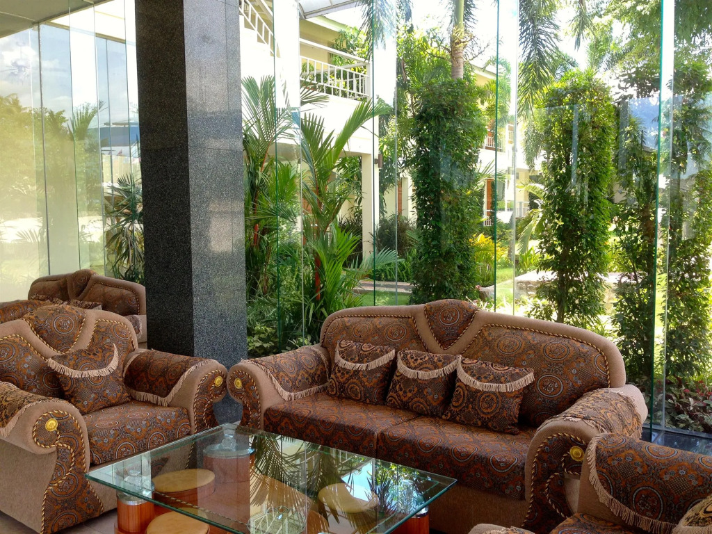 Suwan Driving Range and Resort