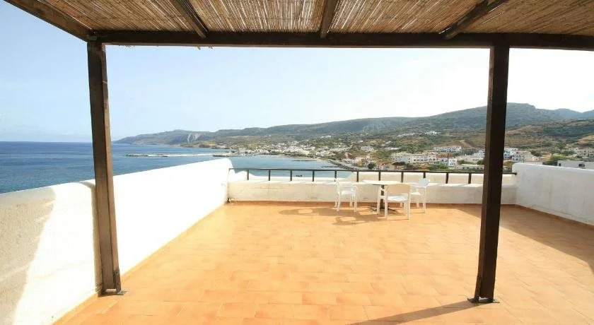 Marou Hotel