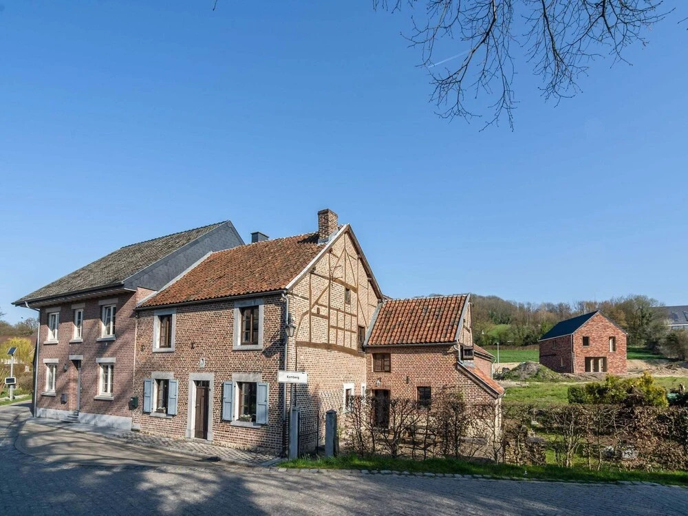 A Pleasant Village Cottage