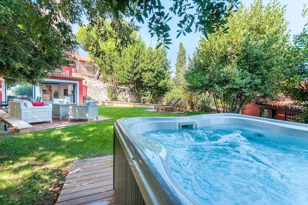 Villa Fema