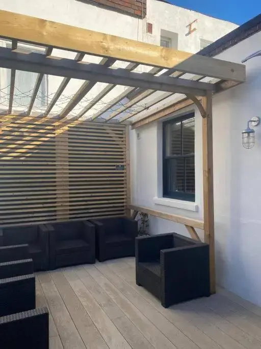 55 High Street - Designer House by Sea