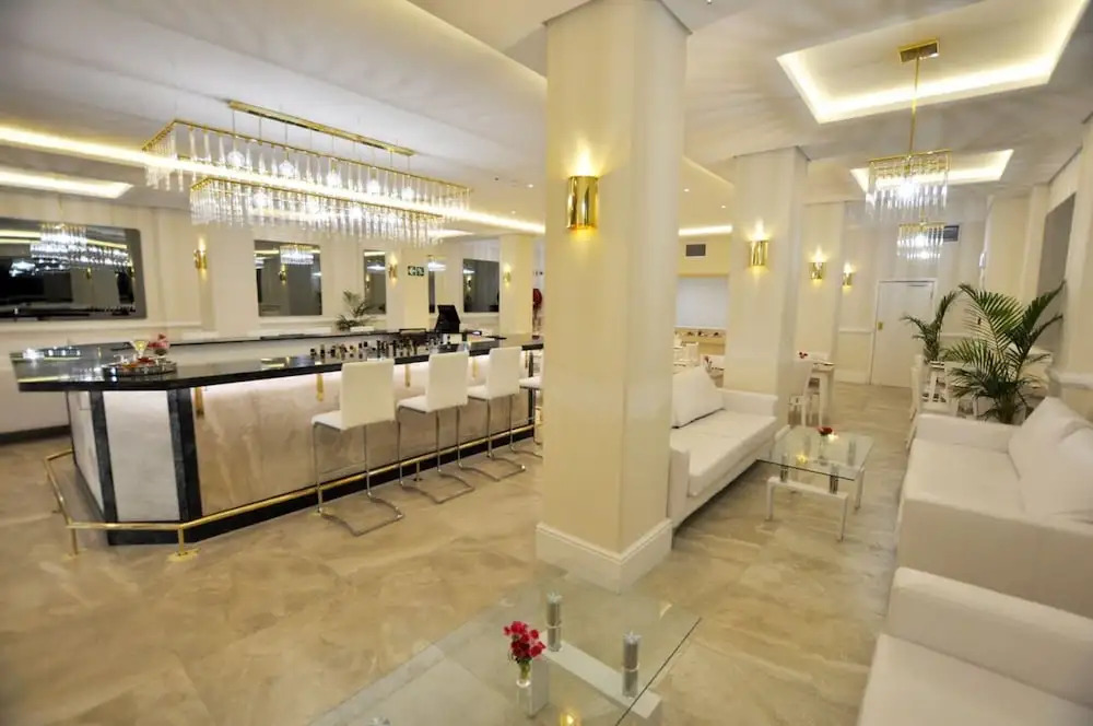 40 on Burg Hotel