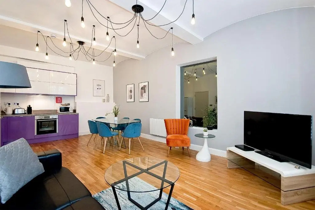 Mulberry Flat 2 - Two bedroom 1st floor by City Living London