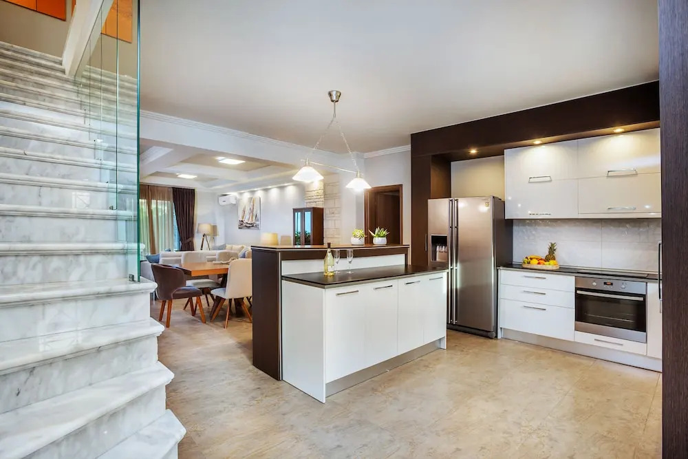 Sunny Villas Exclusive