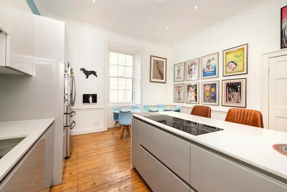 Luxury Family Flat in Edinburgh New Town