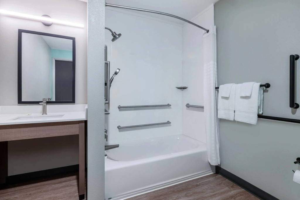 Echo Suites Extended Stay by Wyndham Middleburg
