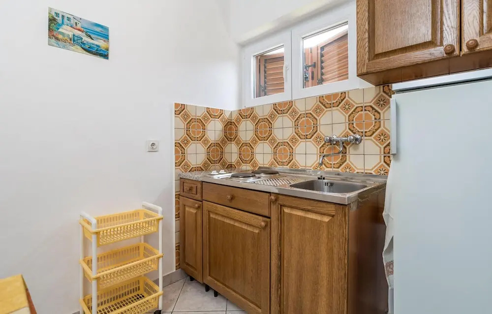 Awesome Apartment in Pag With 3 Bedrooms