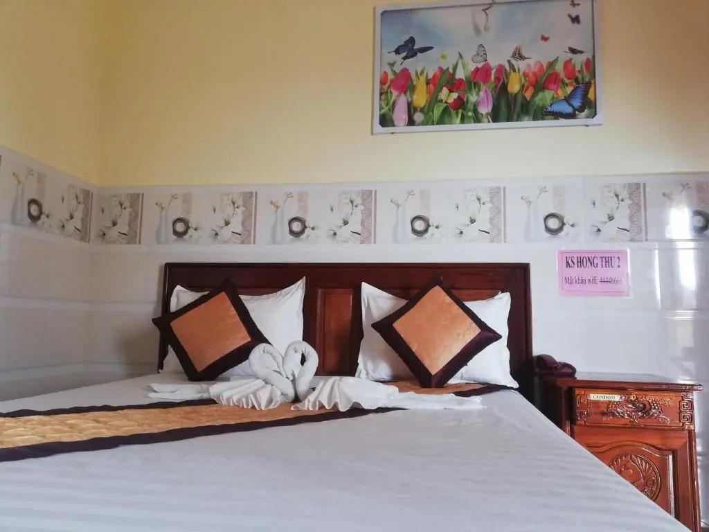 Khách sạn Hồng Thu 2