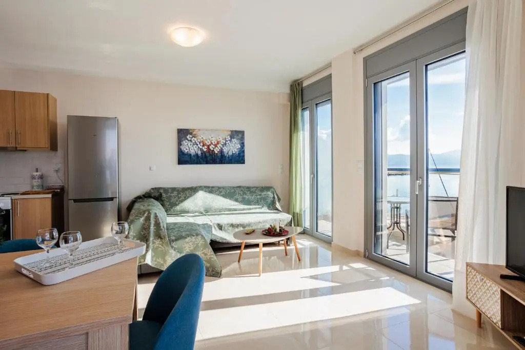 Georgia seaview apartment B1