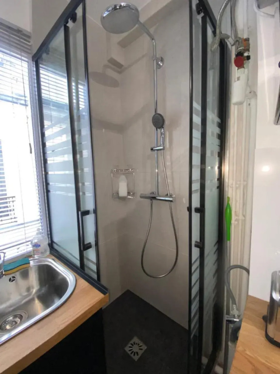 Cozy Studio Paris 5eme Metro Jussieu/Sorbonne (Adults Only)
