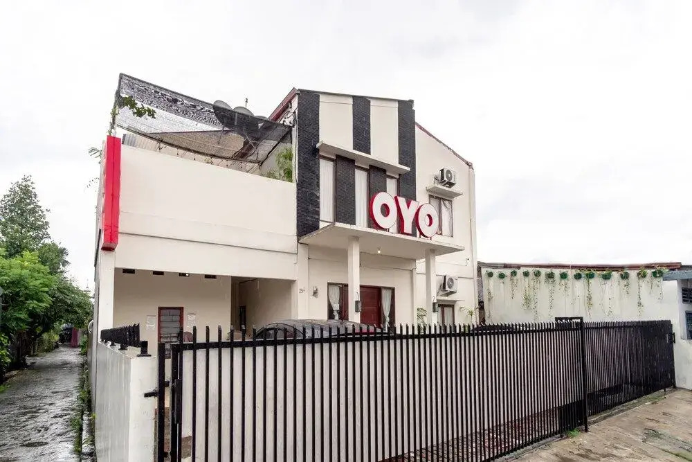 OYO 2076 Oxy Art Boarding House