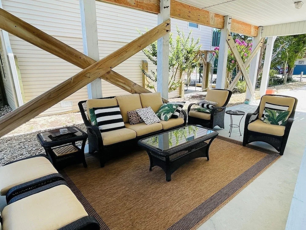 Carmels By The Sea 4 Bedroom Home by RedAwning