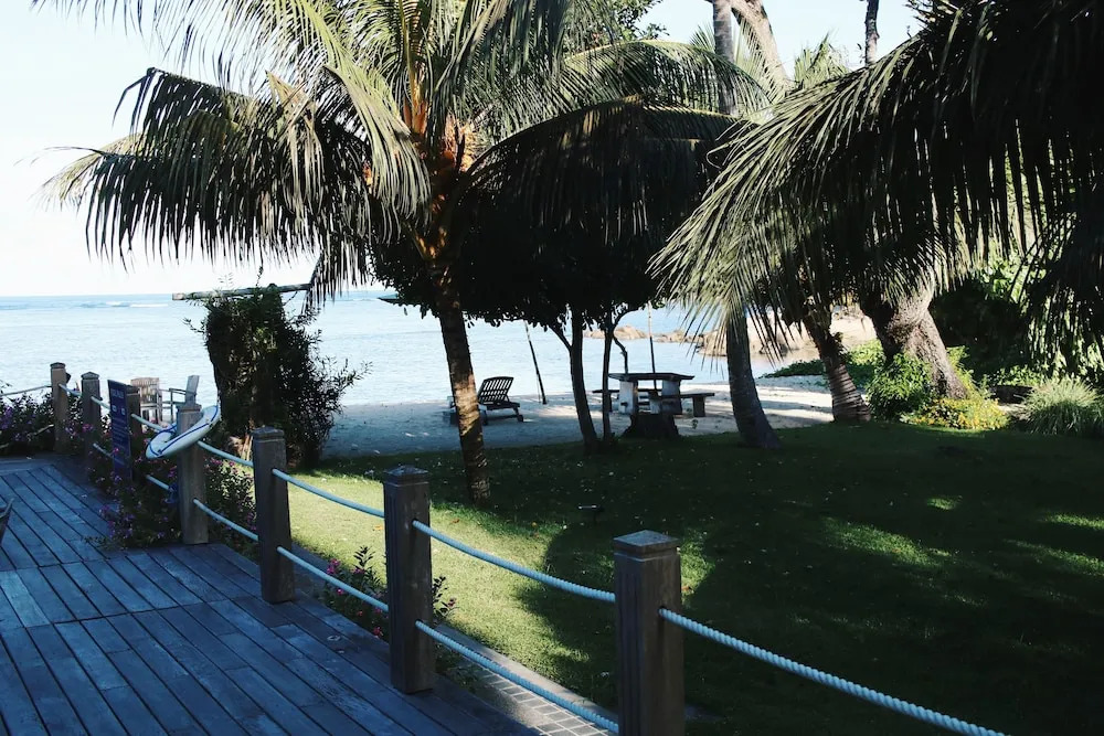 Crown Beach Hotel Seychelles