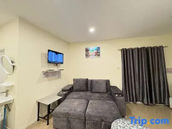 NB Bangsaen House@KL9 pool villa