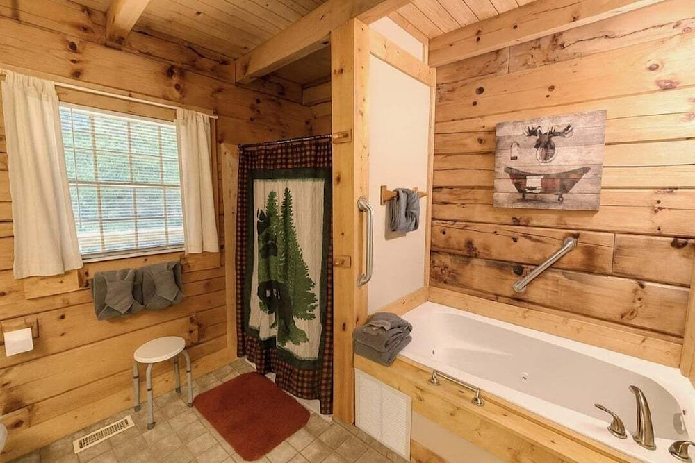 Mountain Paradise 3 Bedroom Cabin