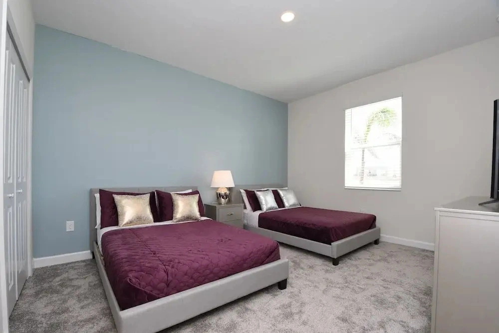 Modern Oasis Near Shopping n Golf Course w Pool