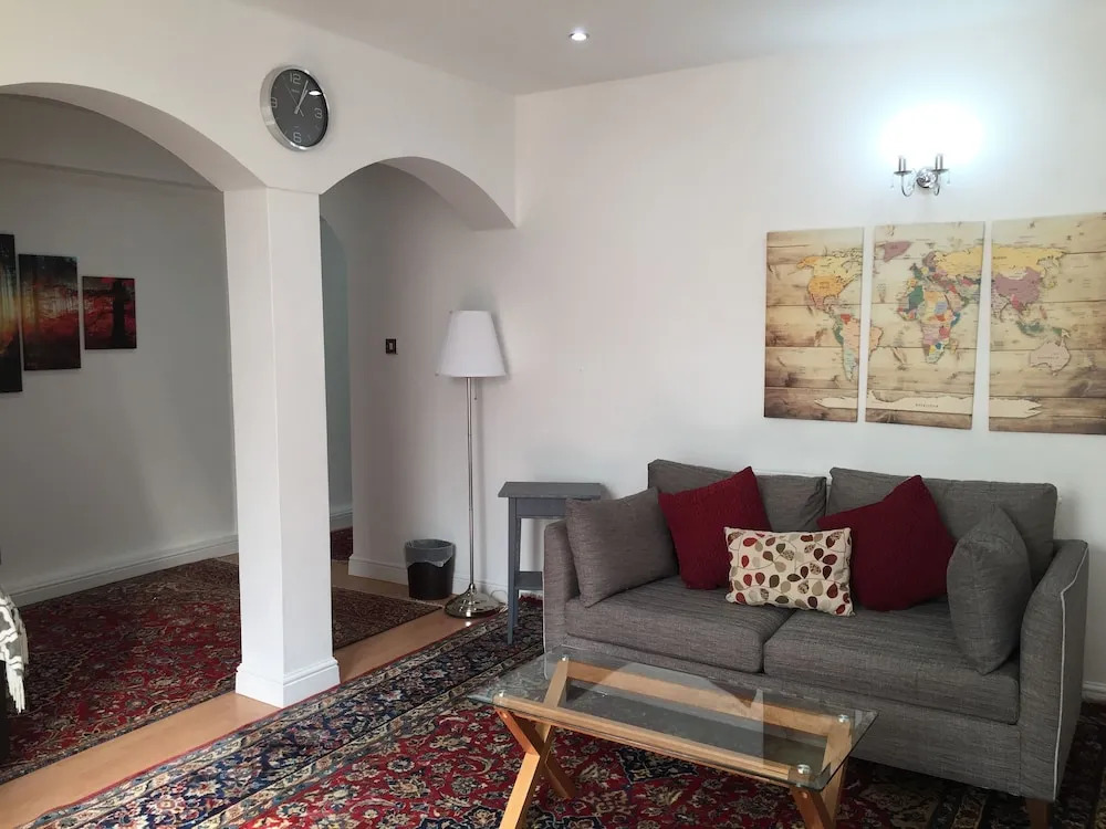 Luxurious Apartment in Kensington & Chelsea