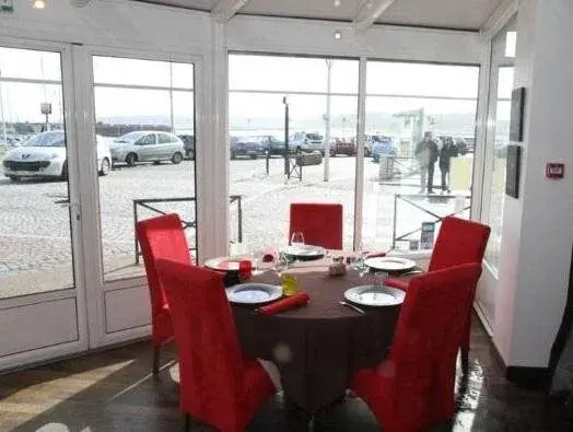 Hotel Le Suroit