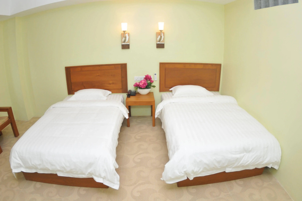 Shwe Phyu Hotel