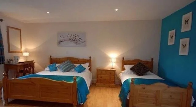 The Eelsfoot inn