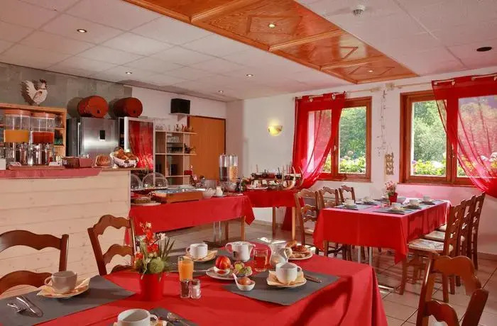Logis Hôtel Le Vétiné
