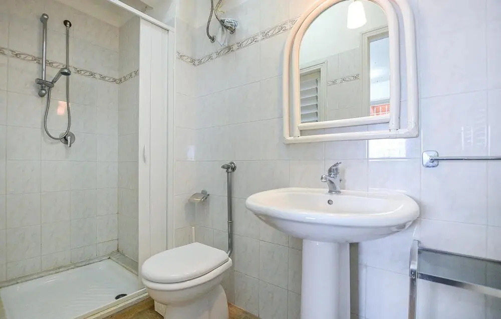 Stunning Home in Pozzallo With 3 Bedrooms and Wifi