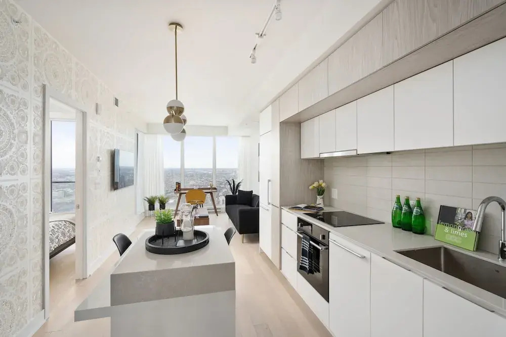 Designer 1BR plus Study Suite