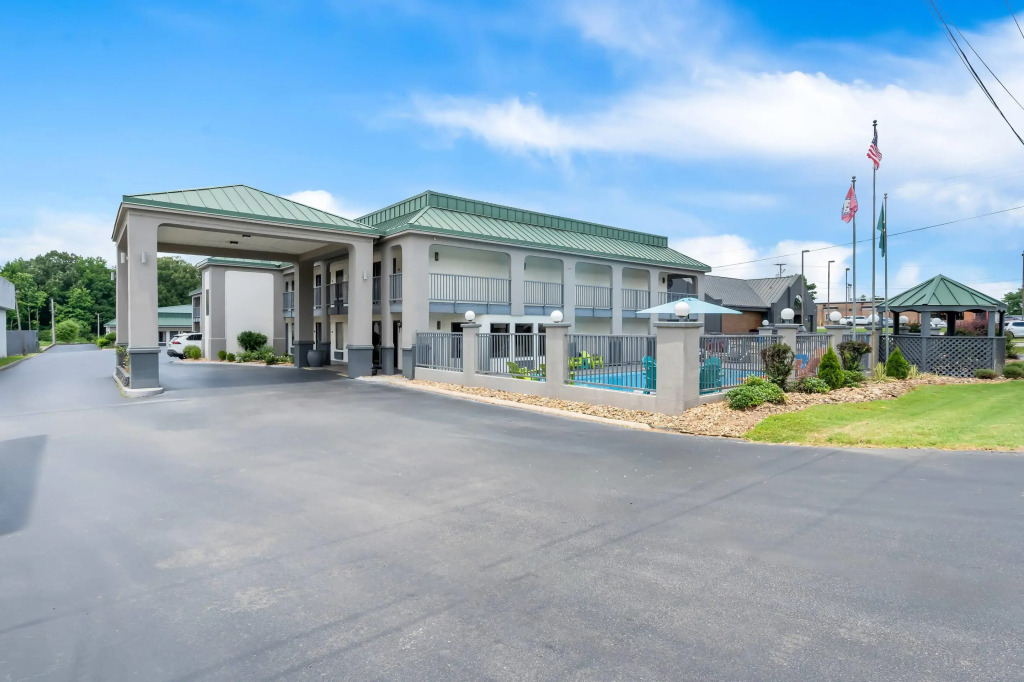 Quality Inn & Suites Monticello