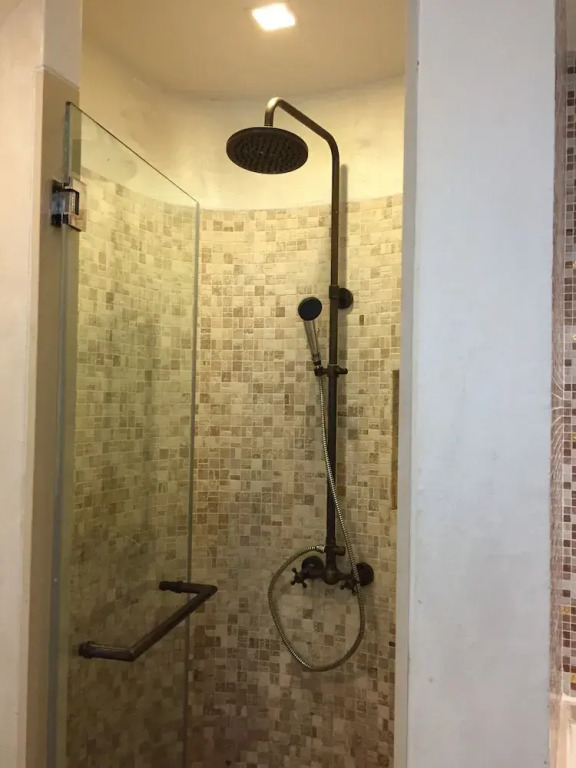 The Che Pool Access Beachfront Condo by Away