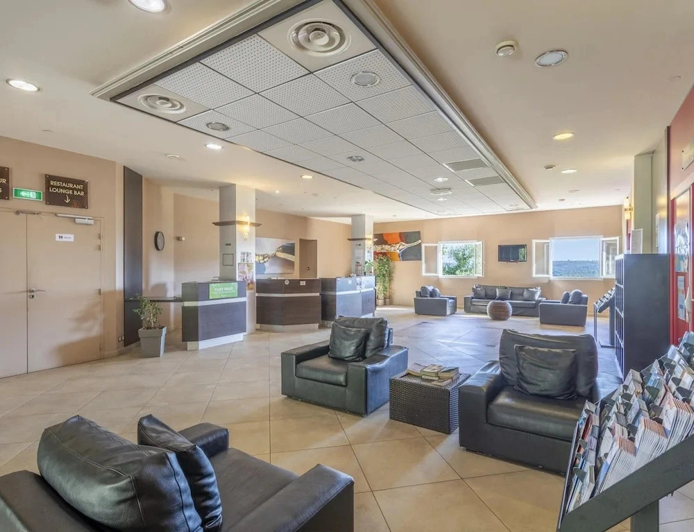 2-person Studio in Callian