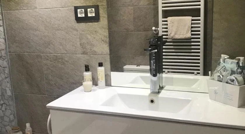 Apartamentos Dos Torres - Ribera Suite