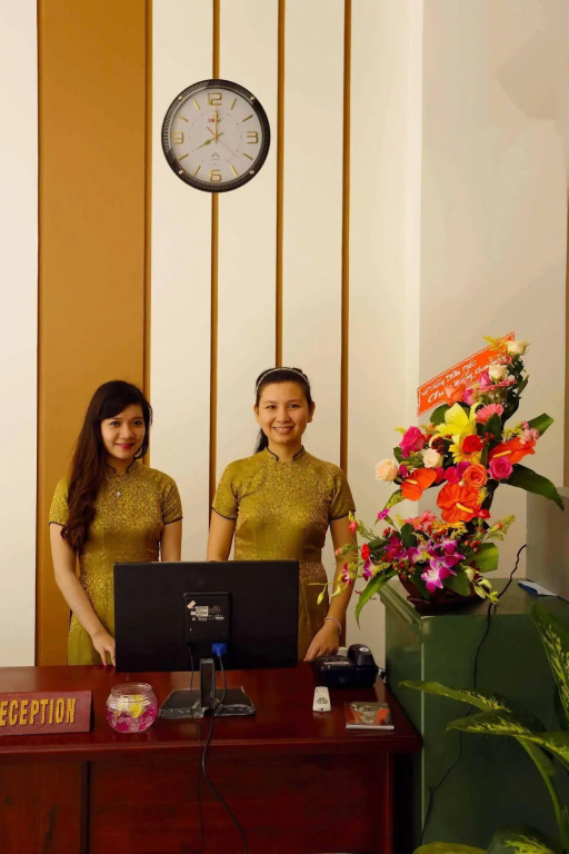 Hoang Thu Hostel