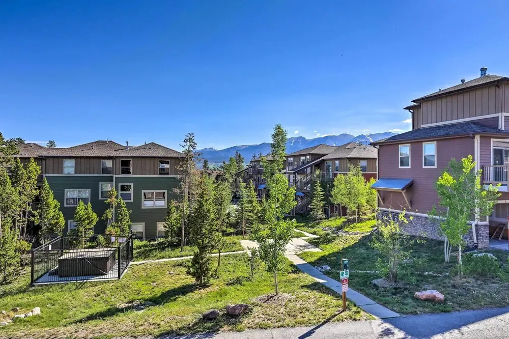 Stunning Fraser Condo < 8 Mi to Winter Park!