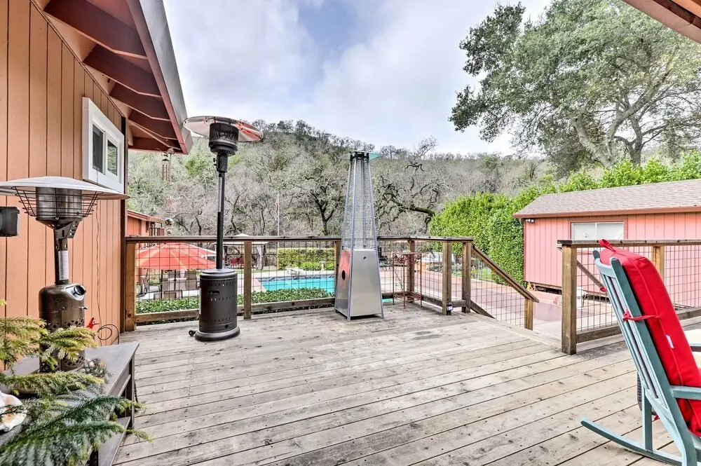 Wine Country Retreat at Private Creekside House!