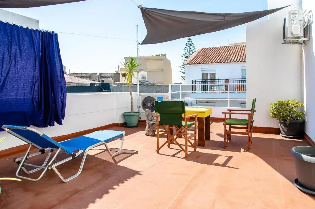 Traditional 2-storey Μaisonette with Terrace