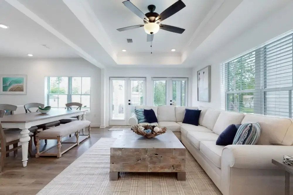 Peek-A-Bay by Gold Star Vacation Rentals